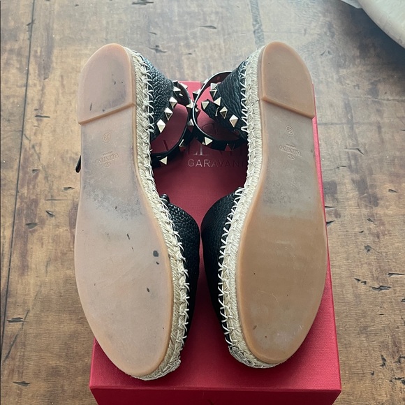 Valentino Black and Cream Espadrille Flats - Picture 4 of 4